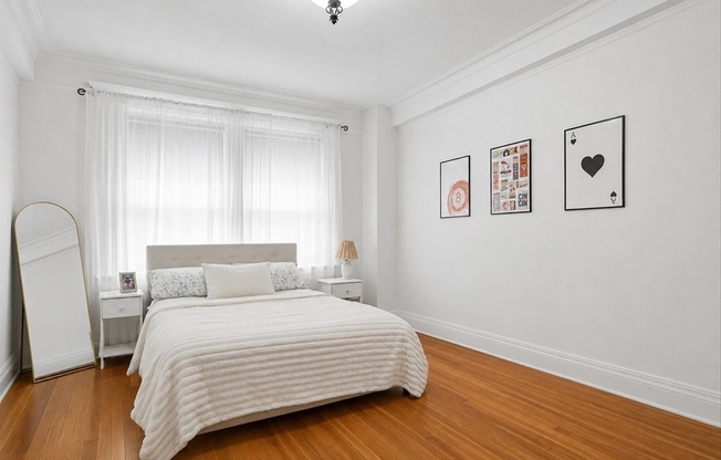 2 beds, 1 bath, 869 sqft, $4,000, Unit 51