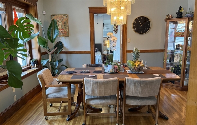215 SYLVAN