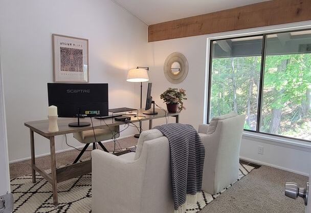 2 beds, 1 bath, 900 sqft, $1,675, Unit 414