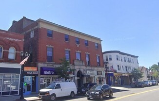64 HOLLIS