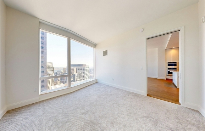 1 bed, 1 bath, 882 sqft, $6,500, Unit 4011