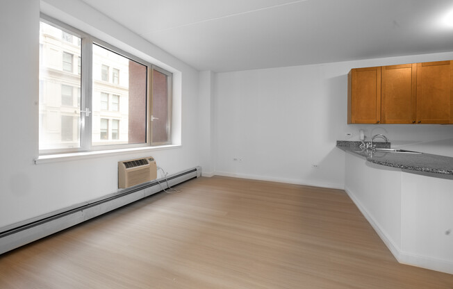 1 bed, 1 bath, $5,495, Unit 9A