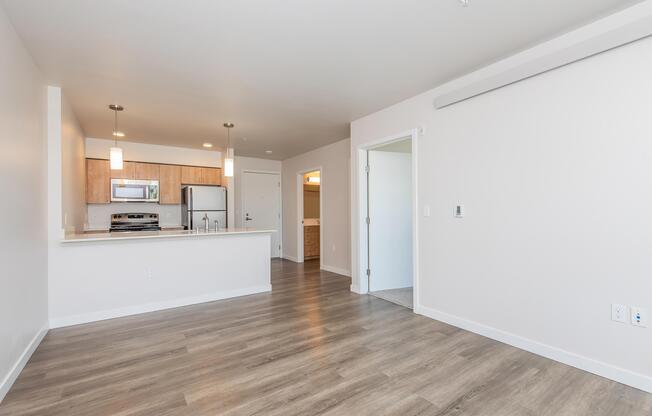 1 bed, 1 bath, $1,665