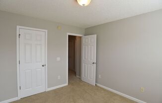 3 beds, 2.5 baths, $1,950