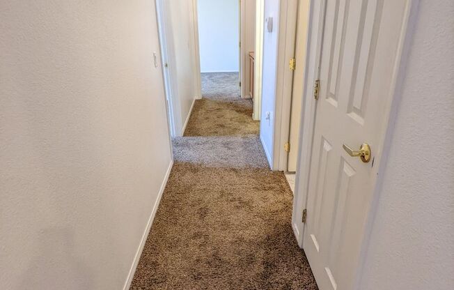 3 beds, 2 baths, $1,650, Unit # 203