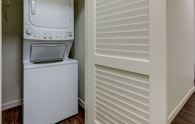 2 beds, 2 baths, 997 sqft, $3,495, Unit 603