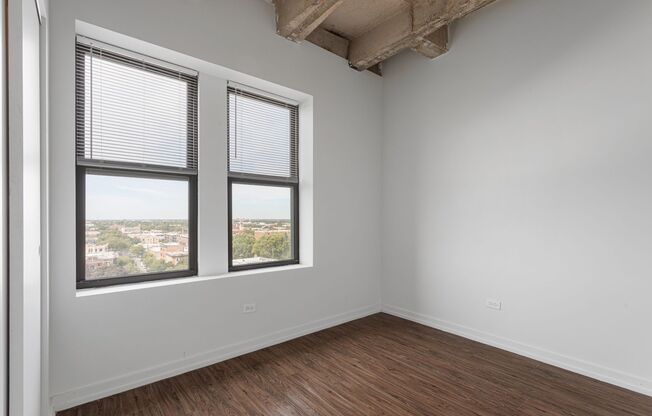 2 beds, 1 bath, 451 sqft, $2,500, Unit 1211