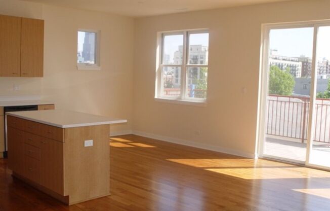 3 beds, 2 baths, 1,469 sqft, $3,400, Unit 402