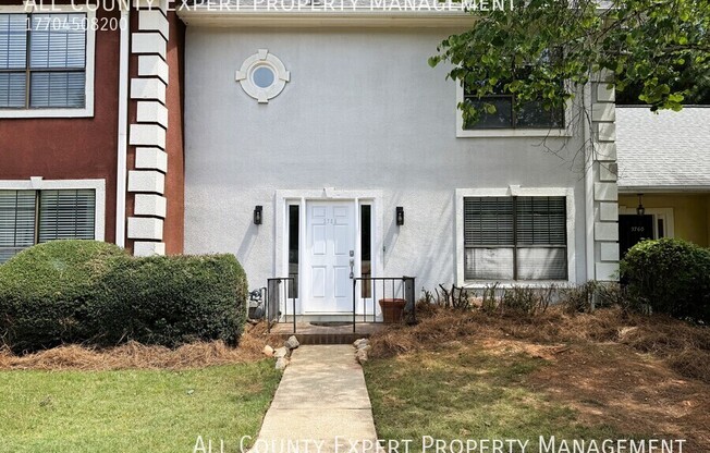 3758 SIDNEY LANIER BLVD