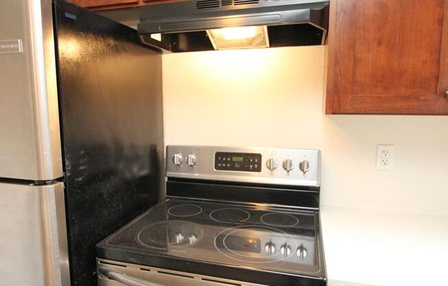 2 beds, 1 bath, 1,000 sqft, $1,795, Unit 5125