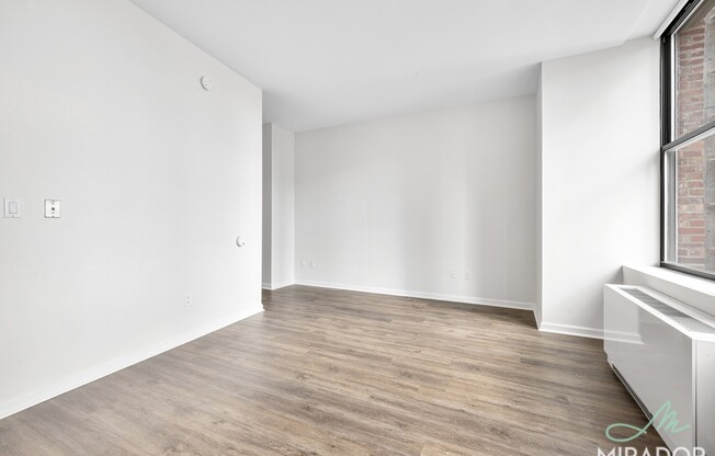 1 bed, 1 bath, $5,100, Unit 16B