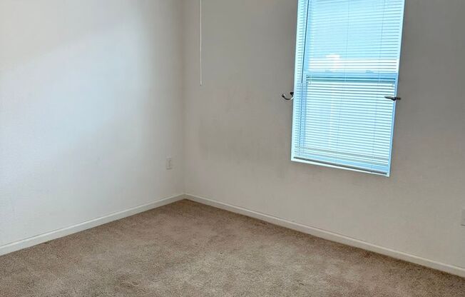 3 beds, 2 baths, $2,250