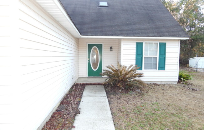 3 beds, 2 baths, $2,200