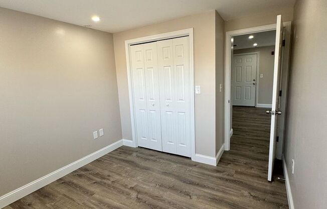 2 beds, 1 bath, 680 sqft, $2,425, Unit 23-38