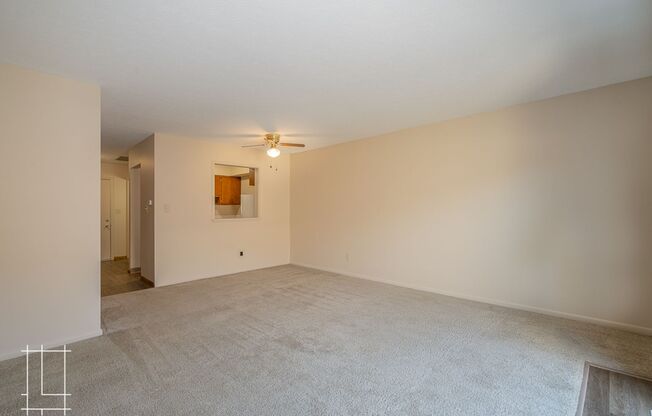 2 beds, 1.5 baths, $1,350, Unit 791 E Thurber Dr Apt. G