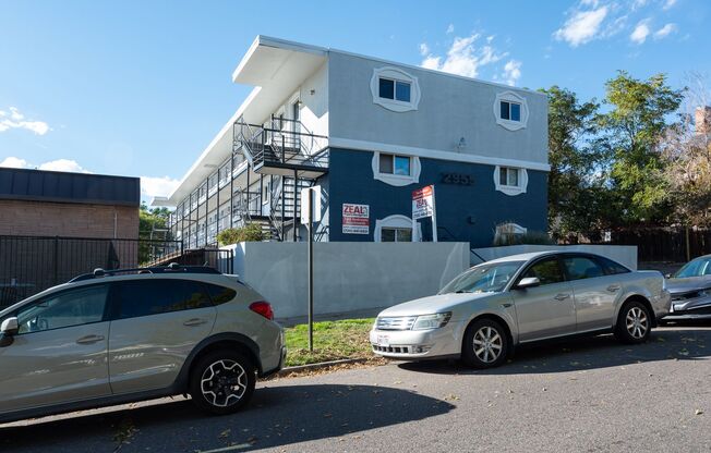 2 beds, 1 bath, 605 sqft, $1,995, Unit 13
