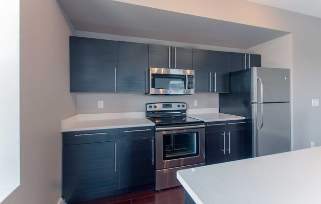 1 bed, 1 bath, 695 sqft, $1,700, Unit Mary 401