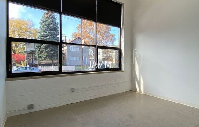 2341 SCRANTON AVE