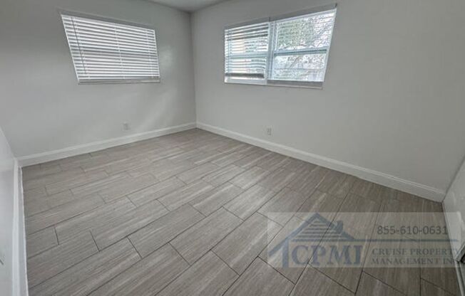 2 beds, 1 bath, 864 sqft, $1,925, Unit 205