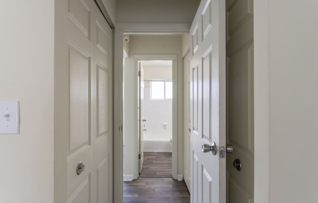 This is a photo of the hallway in the 631 square foot, B-style (Ranch) 1 bedroom/1 bath floor plan at Colonial Ridge Apartments in the Pleasant Ridge neighborhood of Cincinnati, OH.