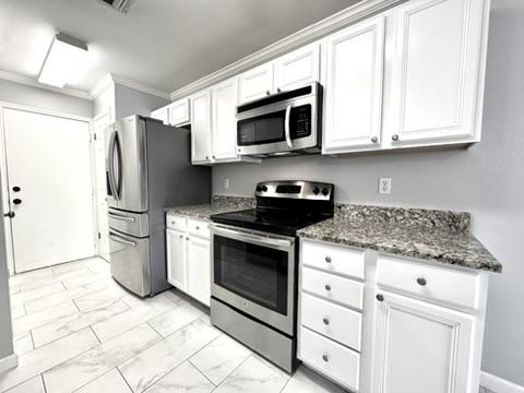 6022 BANTRY BAY