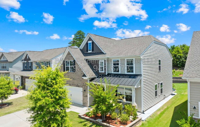 923 WOOD APPLE LN