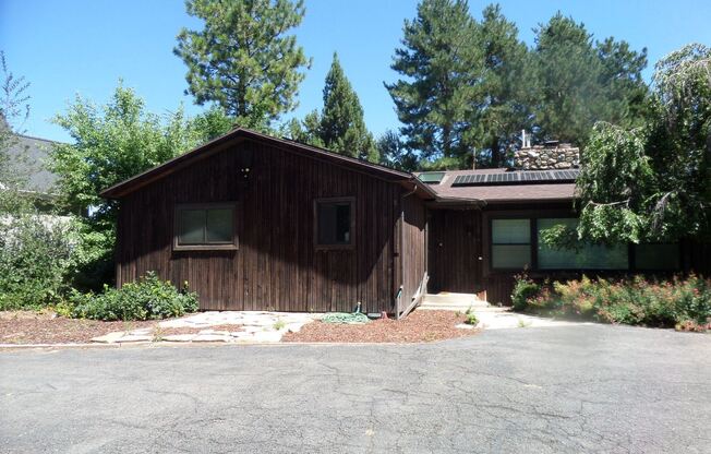 4515 South Wander Lane