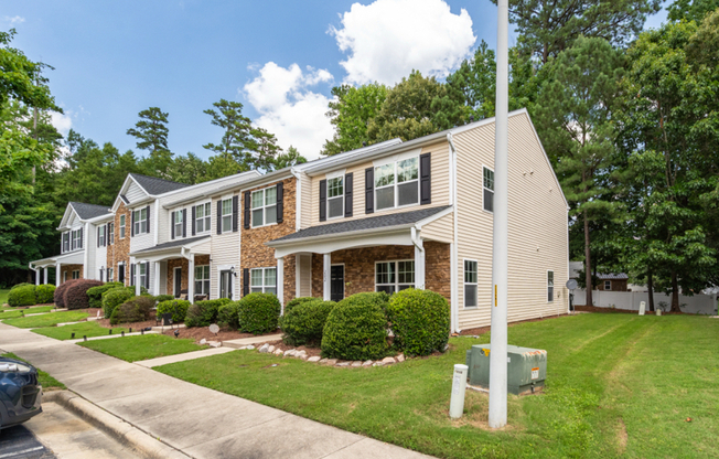 202 TALLULA LN