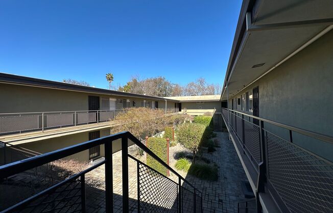 Studio, 1 bath, $1,425, Unit 209