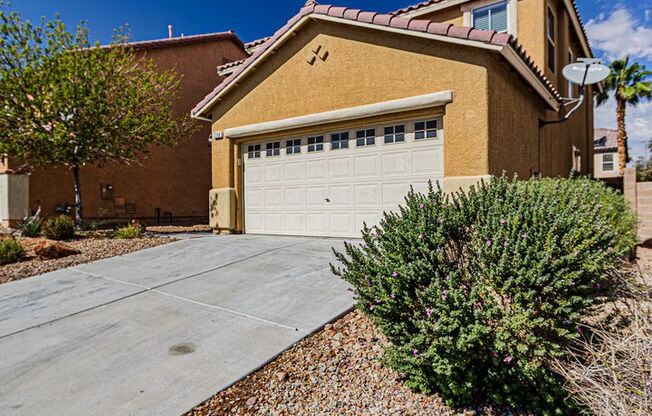 4 Bedroom with 3 Bathrooms