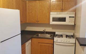 1 bed, 1 bath, 625 sqft, $760, Unit 9745G