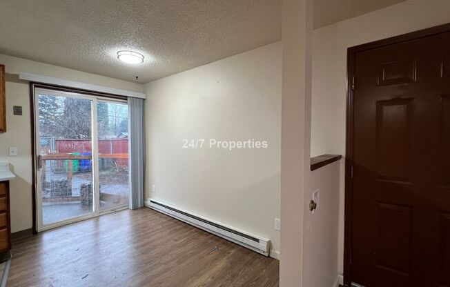 2 beds, 1 bath, 780 sqft, $1,695, Unit 3643