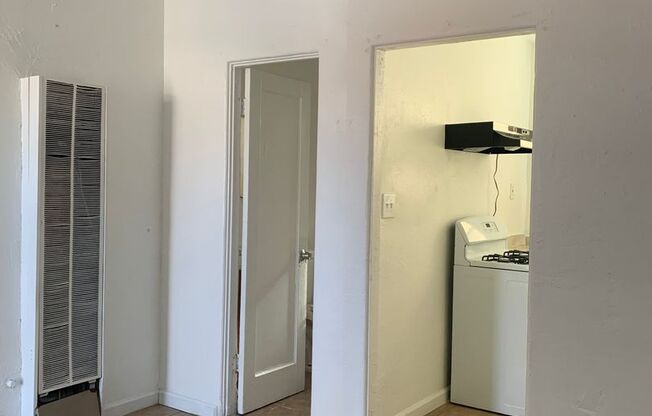 105 &amp; 107 E 8th Street