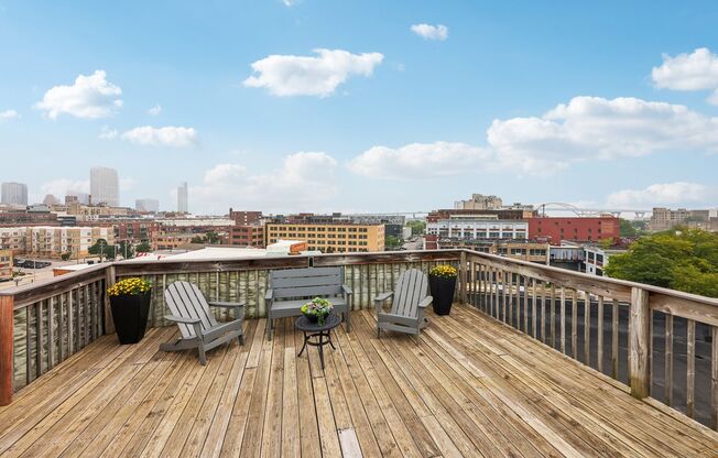 2 beds, 1 bath, 864 sqft, $1,800, Unit 312