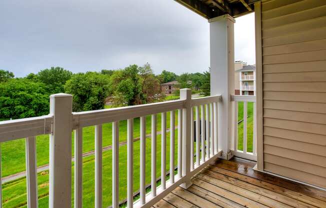 Spacious Exterior Balcony
