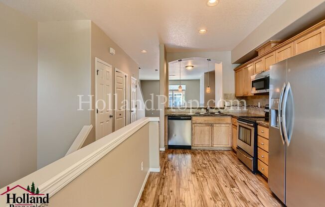 2 beds, 2.5 baths, $2,195