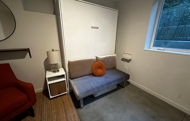 Studio, 1 bath, 244 sqft, $1,495, Unit 113 - Furnished