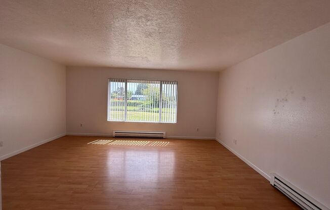 4658 Ocean Beach Hwy