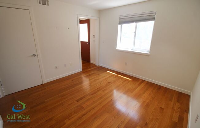 $2,995 - 350 N. Second Street, # 325-2 Bedroom, 2 Bath Luxury Loft Master Suite