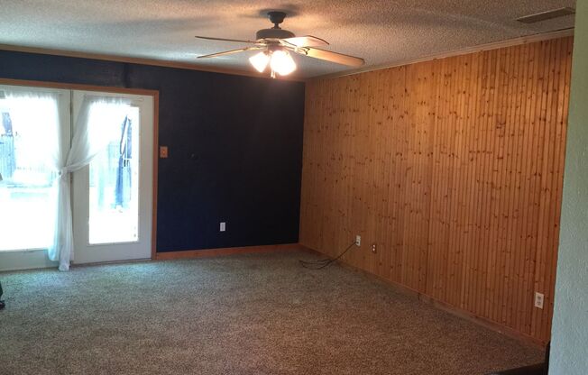 3 Bed - 2 Bath home in Lewisville