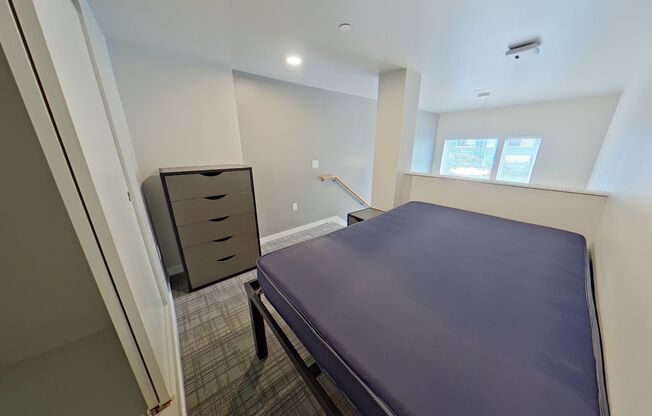 1 bed, 1 bath, 367 sqft, $1,175, Unit 107
