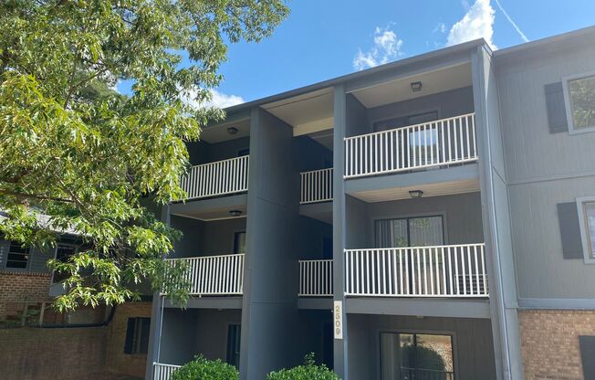 Pine Knoll Apartments