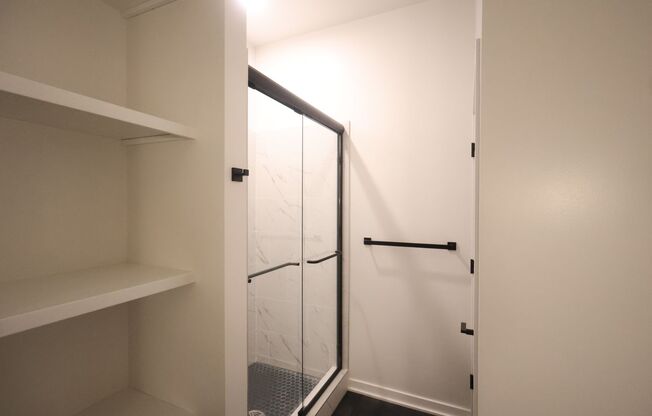 3 beds, 2 baths, 1,625 sqft, $4,000, Unit 914