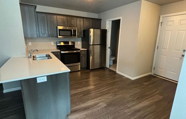 3 bedroom 3.5 bathroom for Rent!