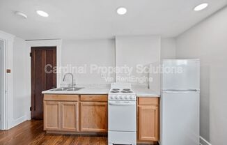 1315 PAXTON AVE