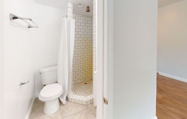 BEAUTIFUL Studio in Inglewood !!