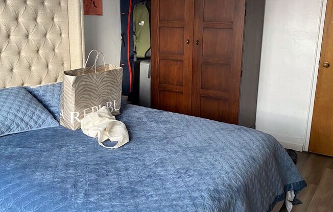 1 bed, 1 bath, $1,175, Unit 15
