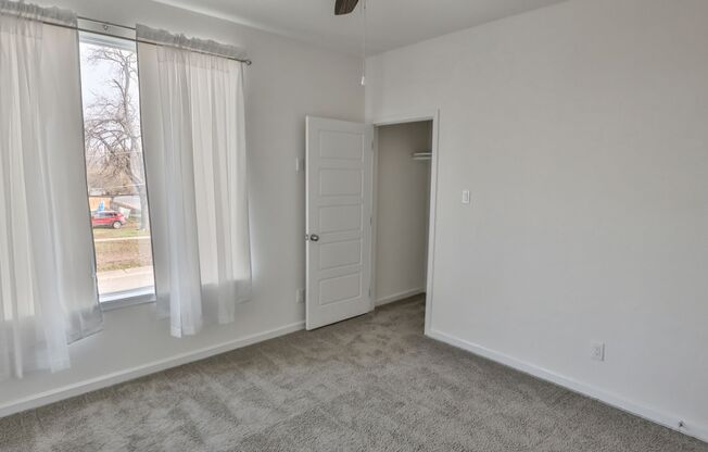 3 beds, 2.5 baths, $1,850, Unit Dakota st #102