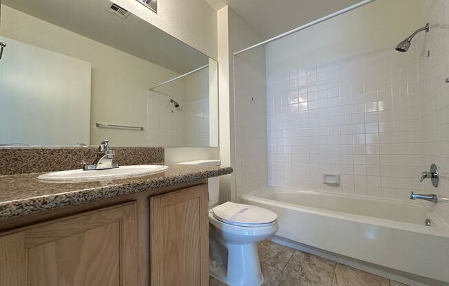 2 beds, 2 baths, $1,250, Unit # 2061