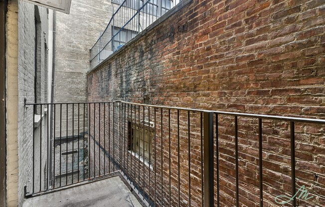 Studio, 1 bath, $4,100, Unit 2H